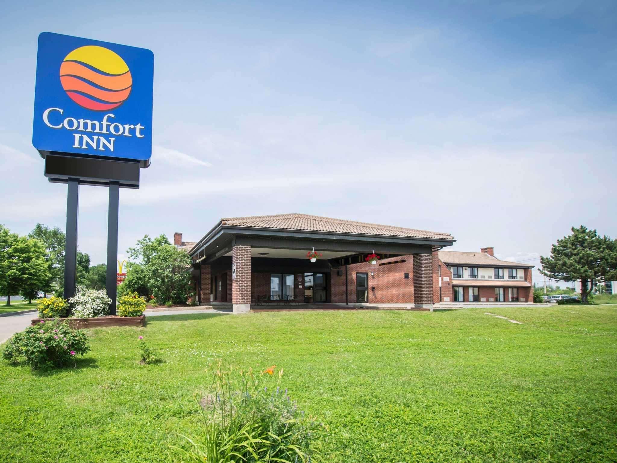 Comfort Inn Airport East Quebec City Exterior photo