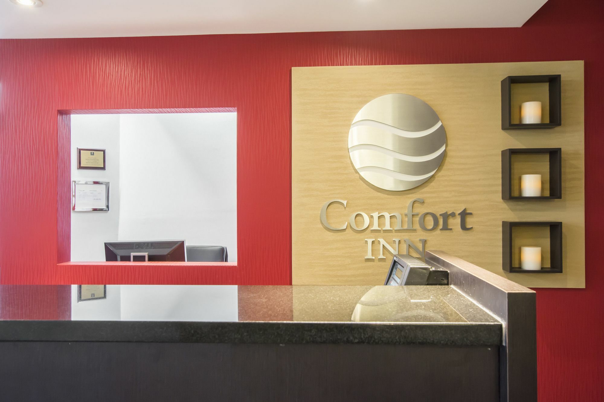 Comfort Inn Airport East Quebec City Exterior photo